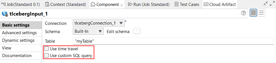 Ansicht Basic settings (Basiseinstellungen) von tIcebergInput . Die neuen Parameter für Zeitreise und SQL-Abfrage in Standard-Jobs sind hervorgehoben.