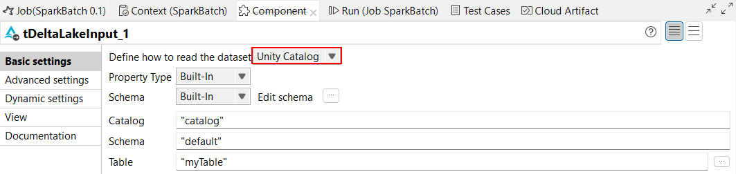 Unity Catalog option in tDeltaLakeInput Basic settings view.