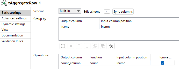 Overview of the tAggregateRow basic settings.