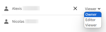 Liste déroulante affichant les droits d'accès des rôles Editor et Owner que vous pouvez sélectionner lors du partage d'une connexion.